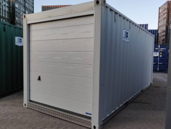 Nuevo contenedor/20′ (6 metros)/20'DD con puertas adicionales/Contenedor de almacenamiento 20DD MCKU2004798 – TALLINN (con puerta elevable) Gris claro
